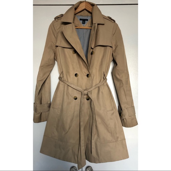 Tommy Hilfiger trench coat 🧥 - Picture 1 of 6